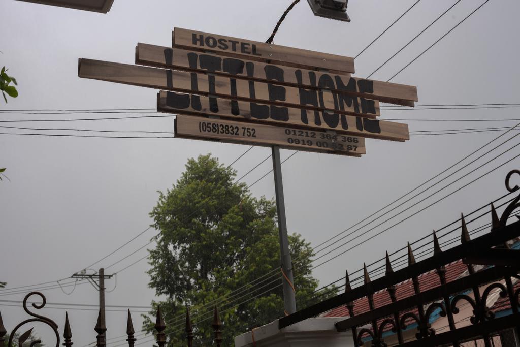 Little Home Hostel Vinh Hai Exterior foto